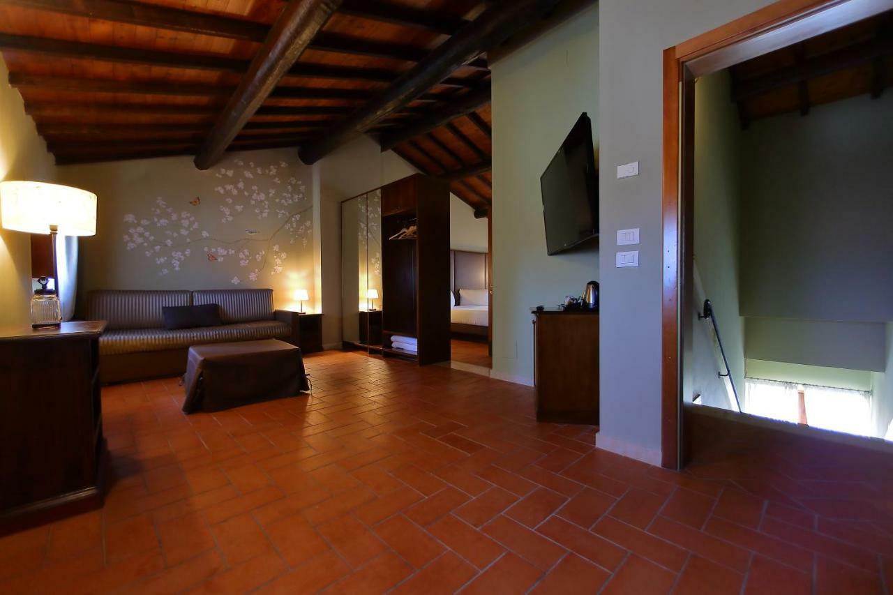 La Boheme Chambres لاتيزي المظهر الخارجي الصورة