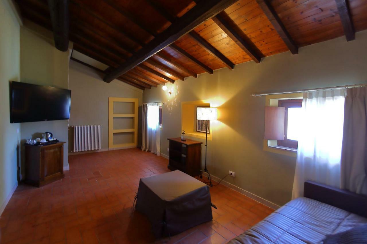 La Boheme Chambres لاتيزي المظهر الخارجي الصورة