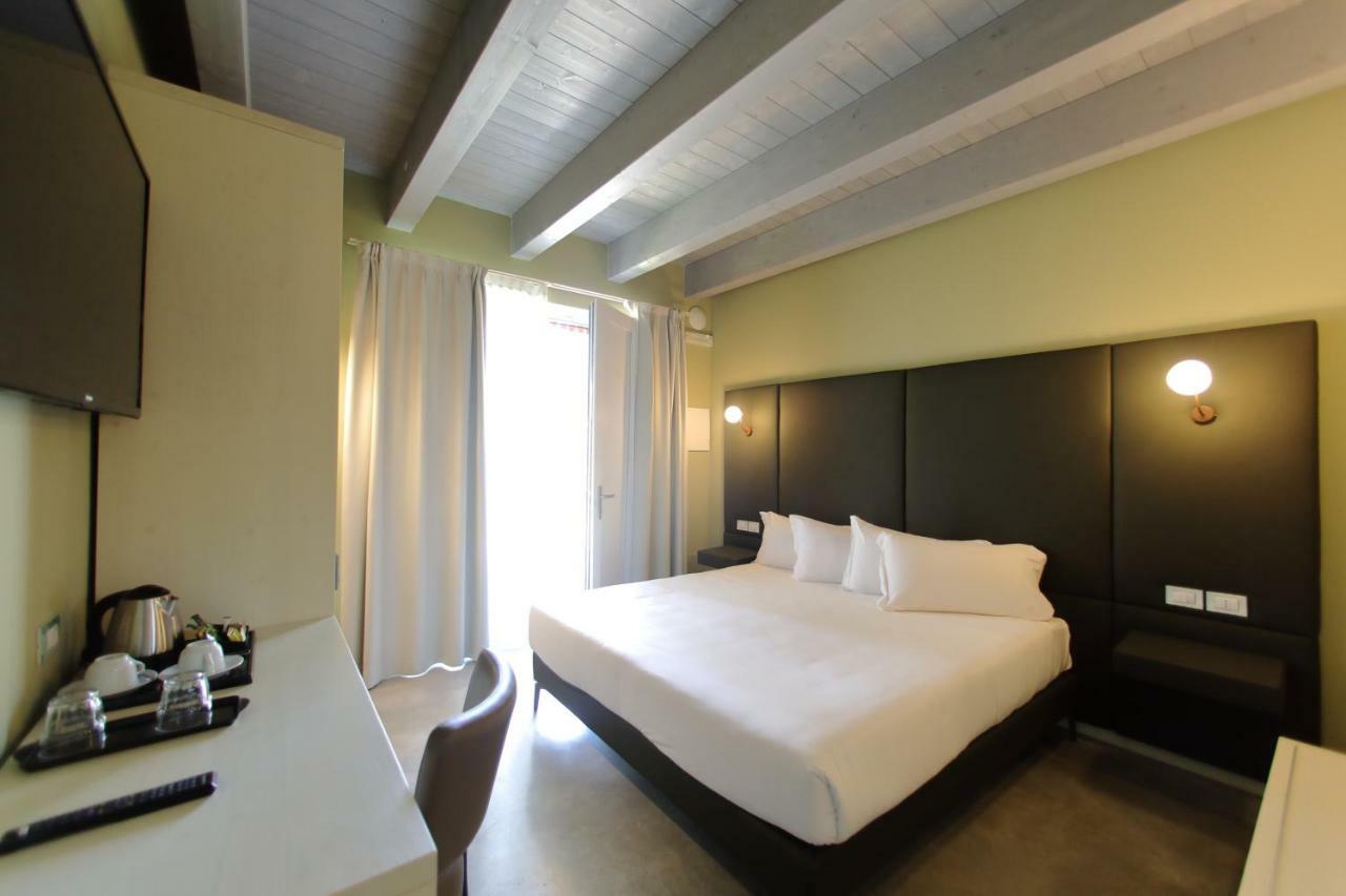 La Boheme Chambres لاتيزي المظهر الخارجي الصورة